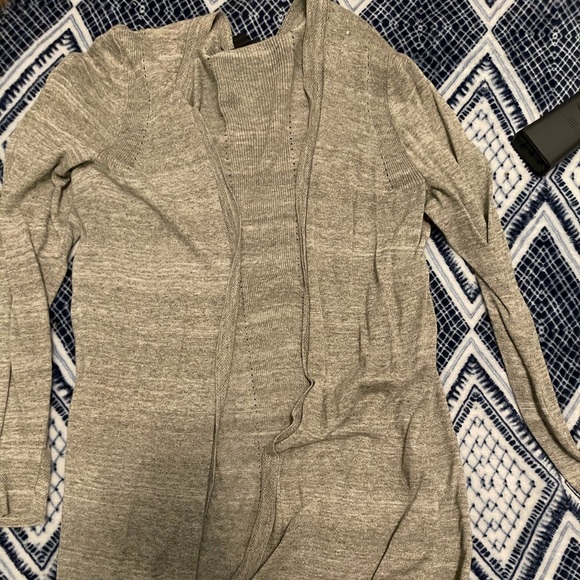 Thin Cardigan - Picture 1 of 2